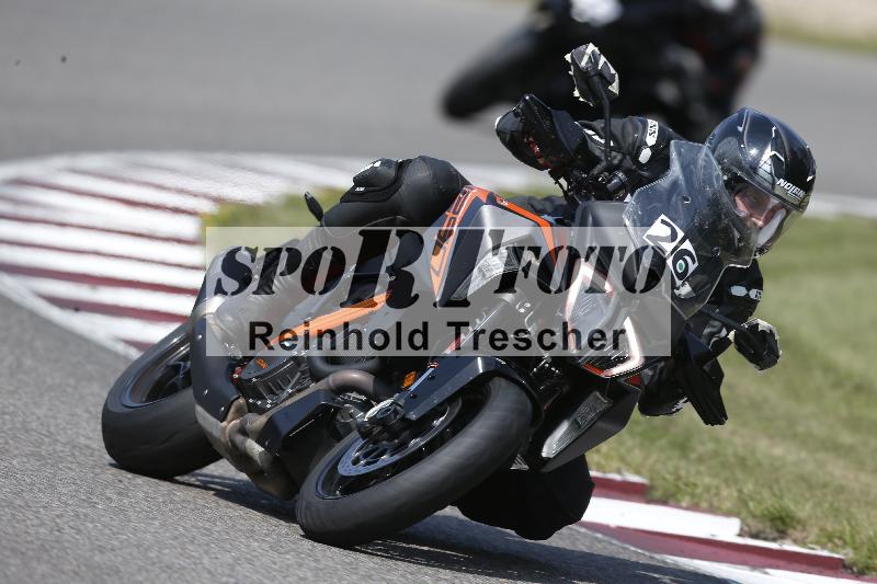 Archiv-2025/49 26.08.2025 Cornu Master School ADR/gruen-vert/26